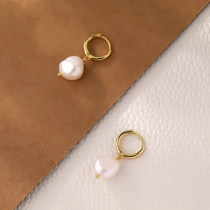 Temperament Natural Freshwater Pearl Hoop Earrings for Women 14K Gold Plated Copper Huggie Earring Statement Daily Jewelry